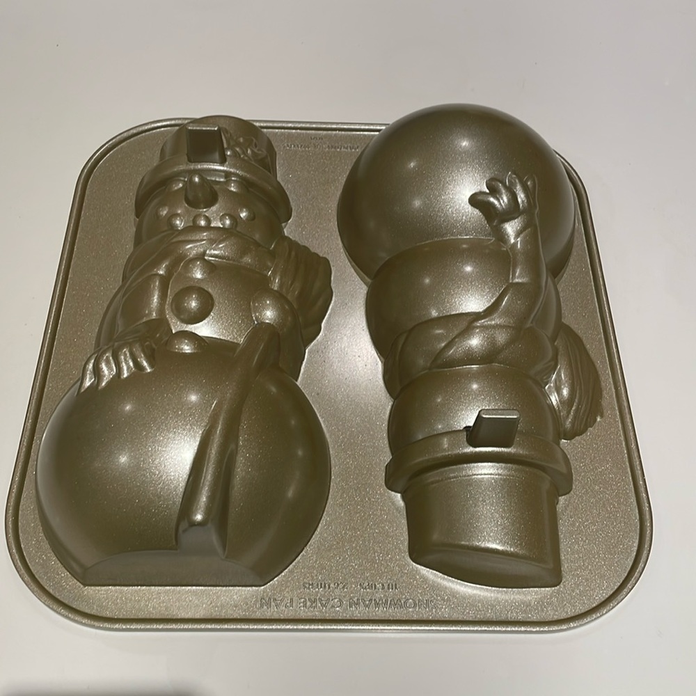 🆕 Williams-Sonoma Snowman Cake Pan 3D